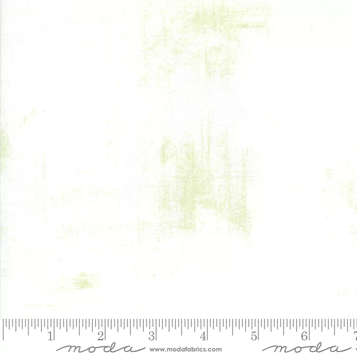 058 Grunge Basics White