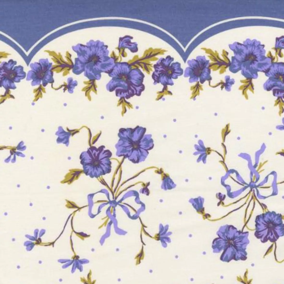 16" Classic Toweling Retro Floral Pansy