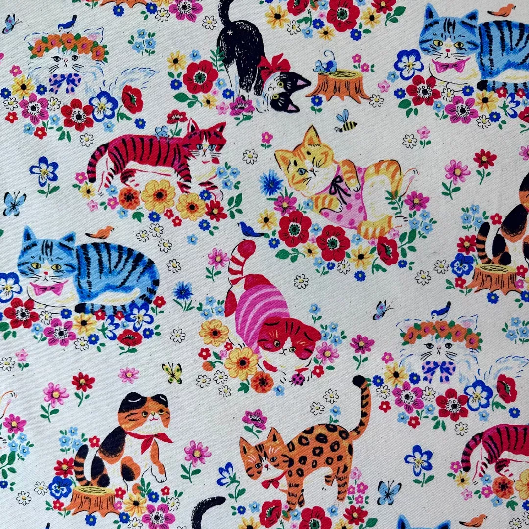 7oz Flower Garden Cats Oxford Cotton
